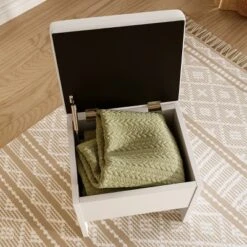 ModernLuxe White Makeup Vanity with 9 Drawers, Lighted Mirror & Charging Station -Luxe Furniture Sale GUEST 84452066 943d 40d9 8e50 dc6051c2db19